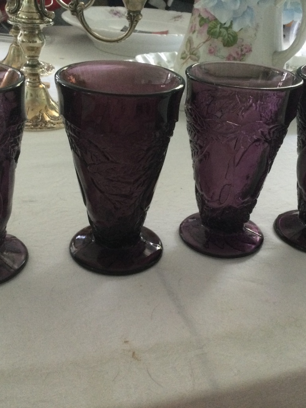 Tiara Indiana Glass Amethyst Wine Glasses 4 glasses